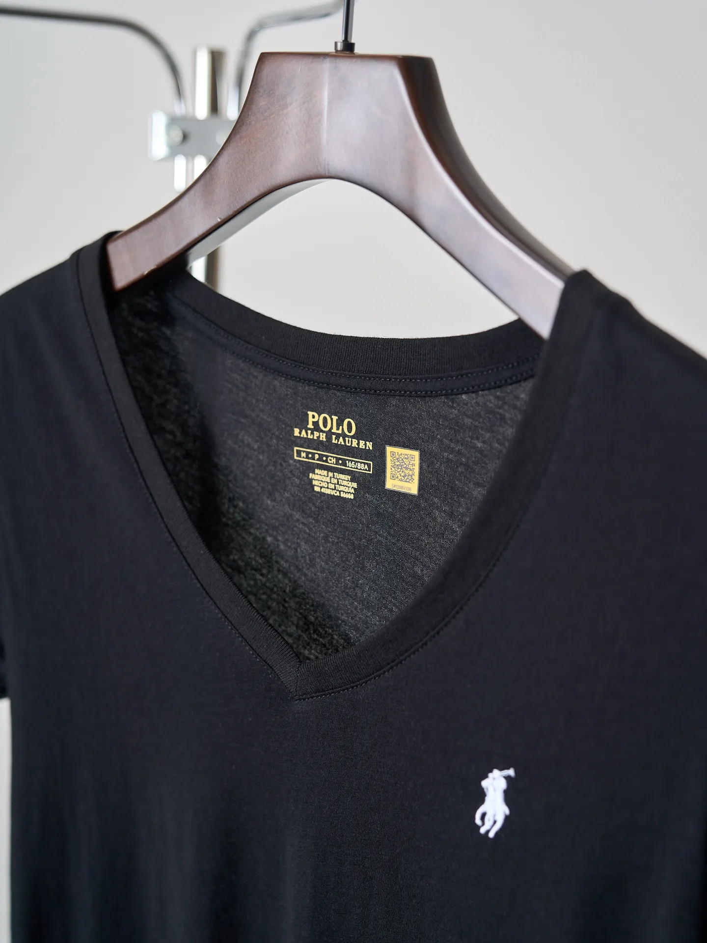 【 】Ralph Lauren/ V （ ） 【In Stock】S M L ， ， 。 ， ， ， 。 ， 。V ， ， ， 。 ， 。 1 ， ， 、 。 2. ， ， ， 、 ， 。